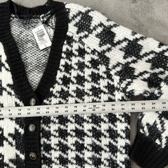 Torrid Black and White Houndstooth Cardigan - Picture 5 of 6